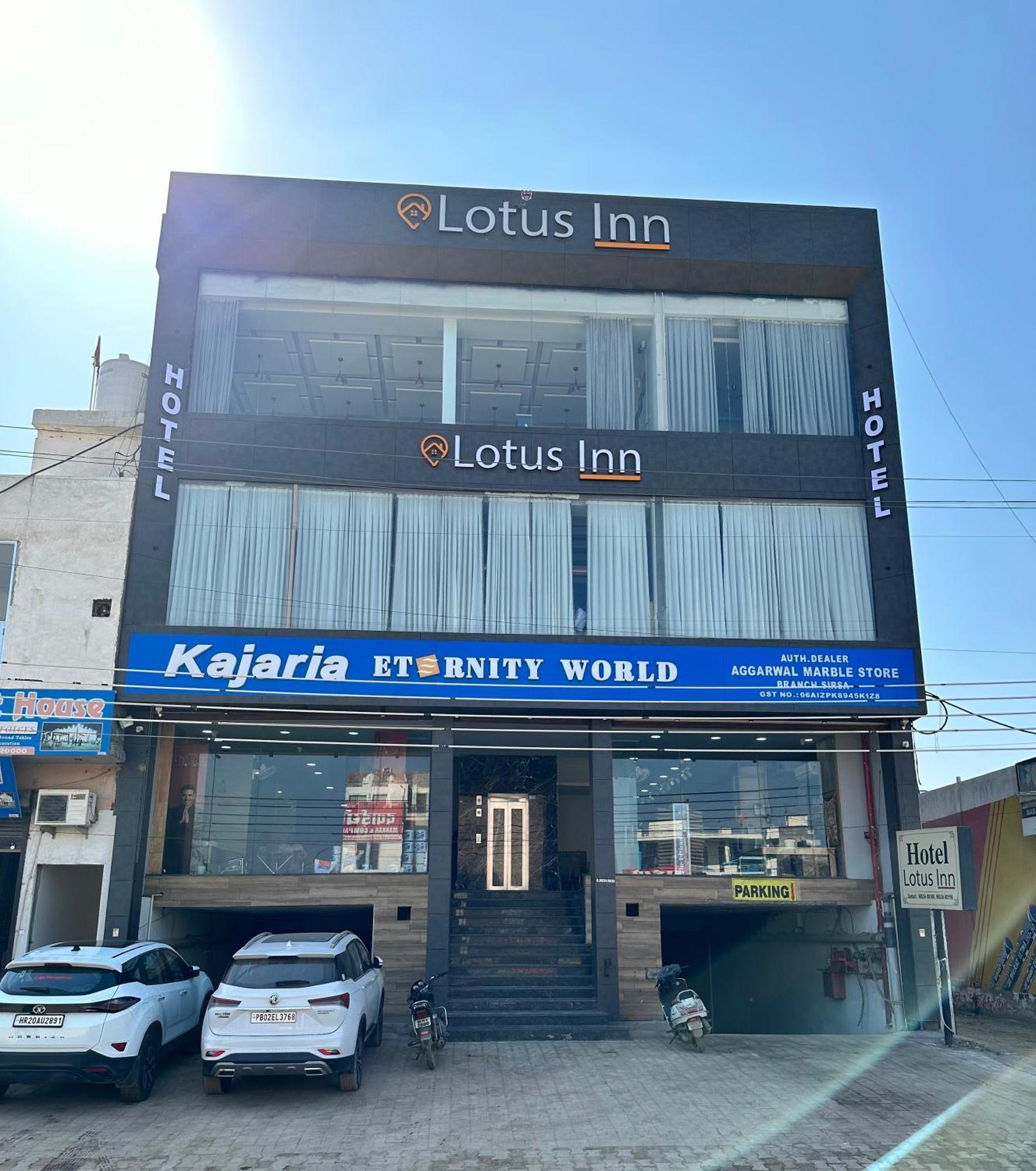Hotel Lotus Inn Sirsa Buitenkant foto